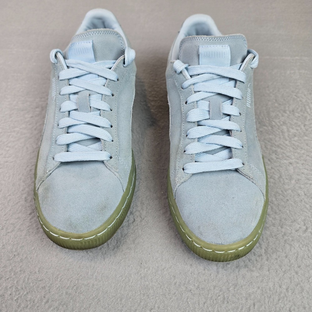 Puma Suede Classic Sneakers Women's US 8.5 Light Blue Gum Sole Casual Shoes